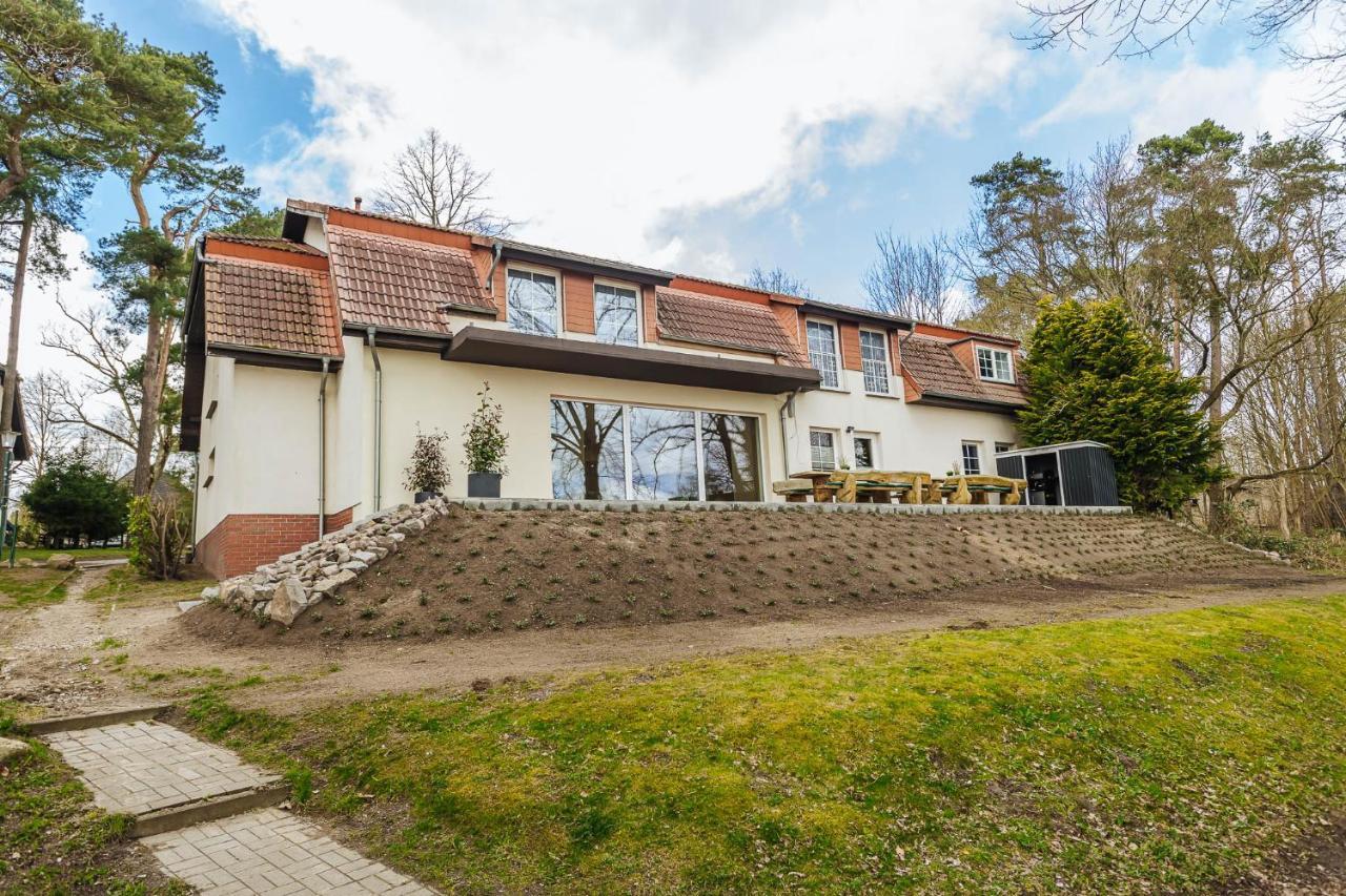Xxl Ferienhaus Goldberger See - Sauna - 16 Personen Exterior foto